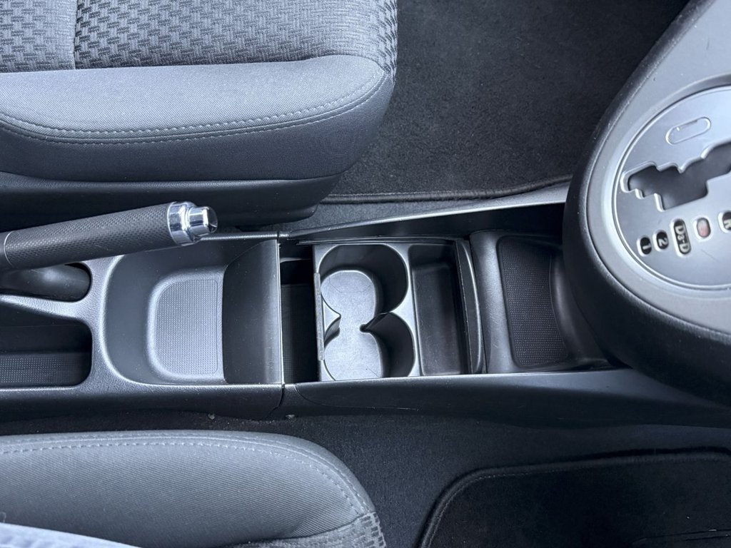 Used Honda Civic 2005 for sale - 77621605: Photo 30