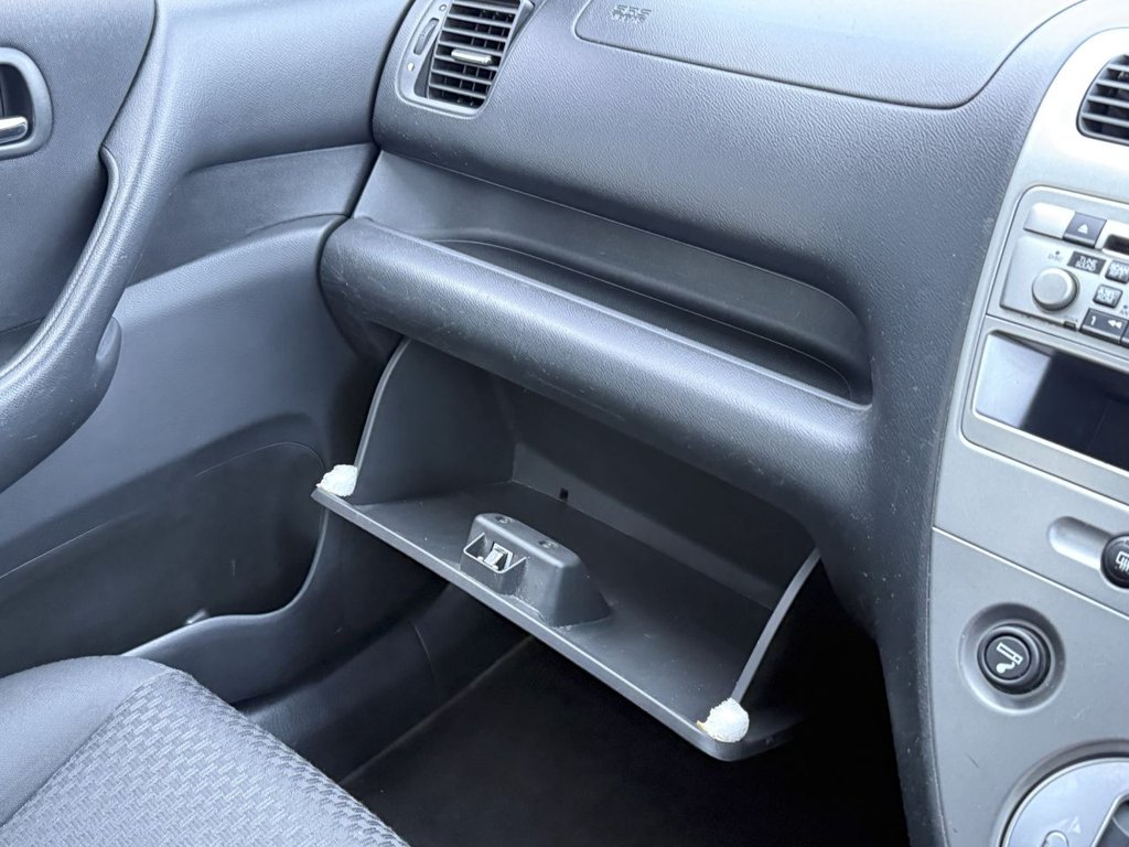 Used Honda Civic 2005 for sale - 77621605: Photo 32