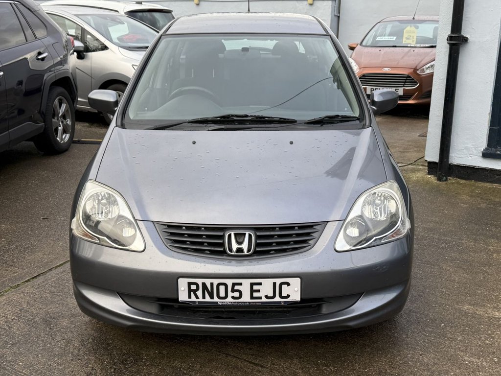 Used Honda Civic 2005 for sale - 77621605: Photo 7