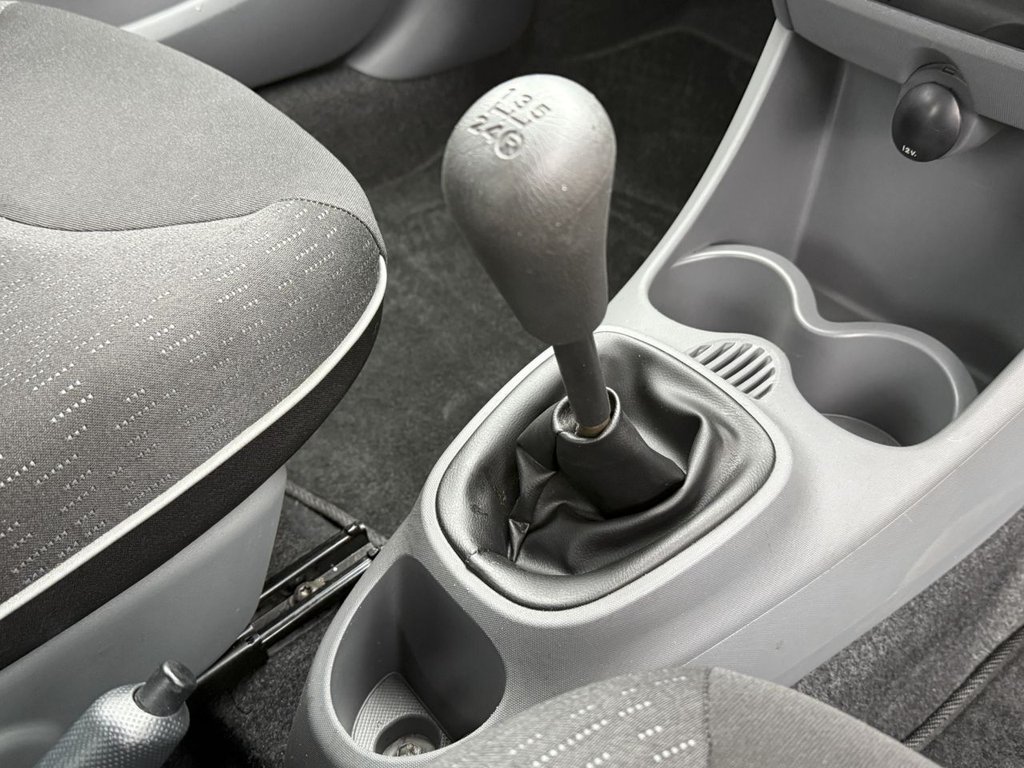 Used Peugeot 107 2011 for sale - 76323057: Photo 18