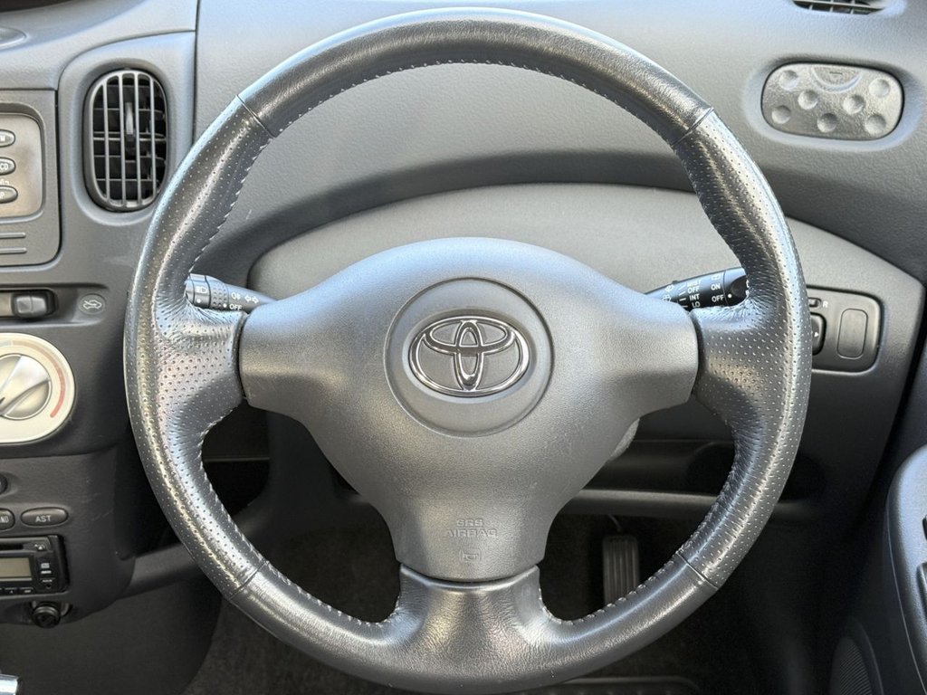 Used Toyota Yaris Verso 2005 for sale - 76867729: Photo 10