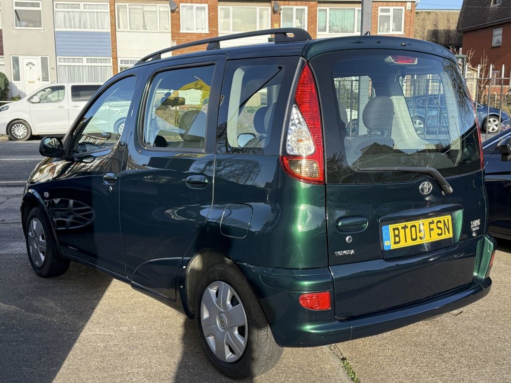 Used Toyota Yaris Verso 2005 for sale - 76867729: Photo 3