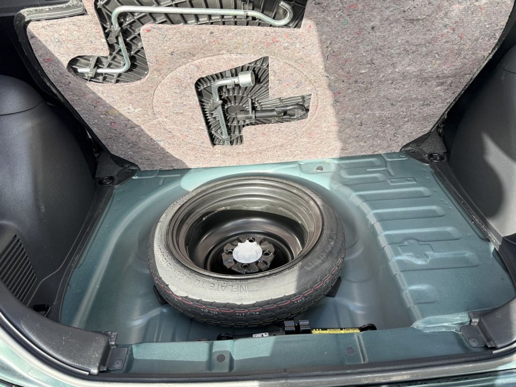 Used Toyota Yaris Verso 2005 for sale - 76867729: Photo 34