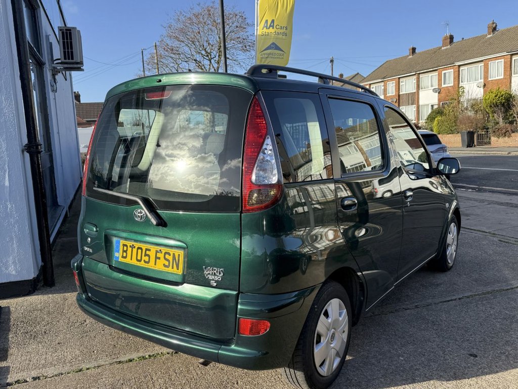 Used Toyota Yaris Verso 2005 for sale - 76867729: Photo 5