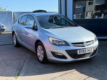 Used Vauxhall Astra 2015 for sale - 75190247: Photo