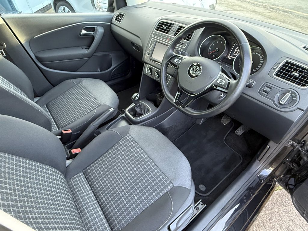 Used Volkswagen Polo 2015 for sale - 76848313: Photo 25