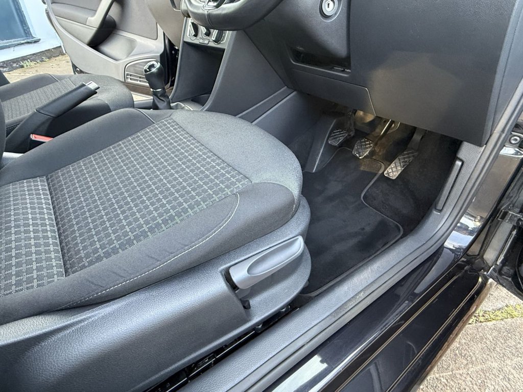 Used Volkswagen Polo 2015 for sale - 76848313: Photo 31