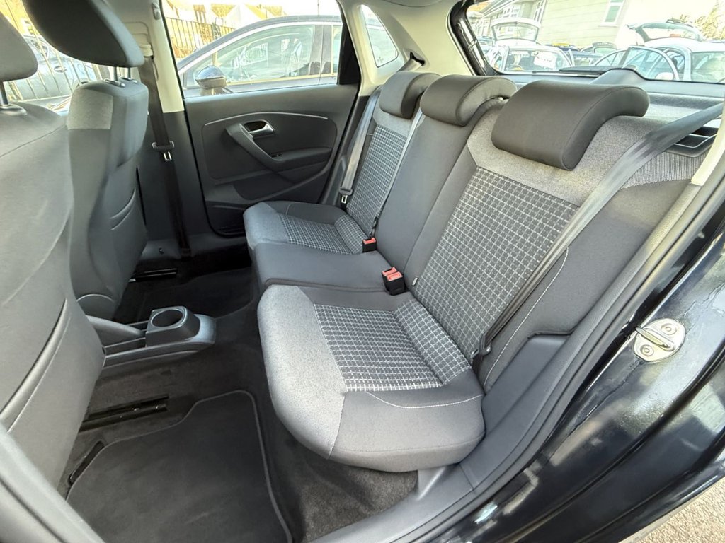 Used Volkswagen Polo 2015 for sale - 76848313: Photo 32