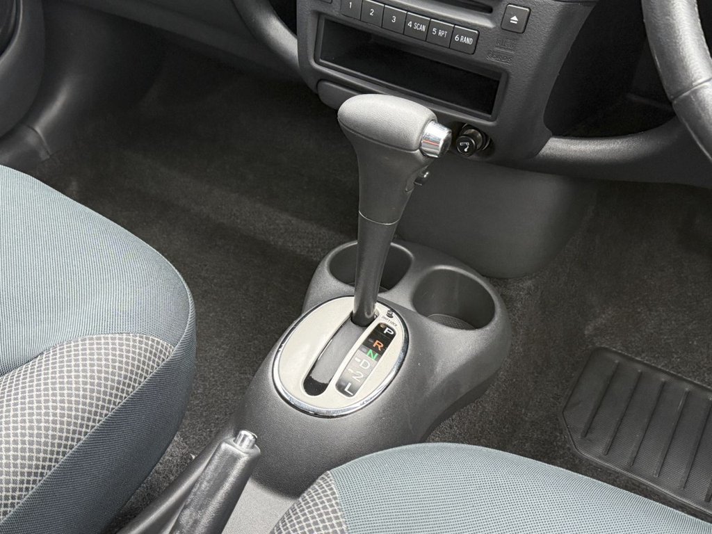 Used Toyota Yaris 2005 for sale - 76439193: Photo 19