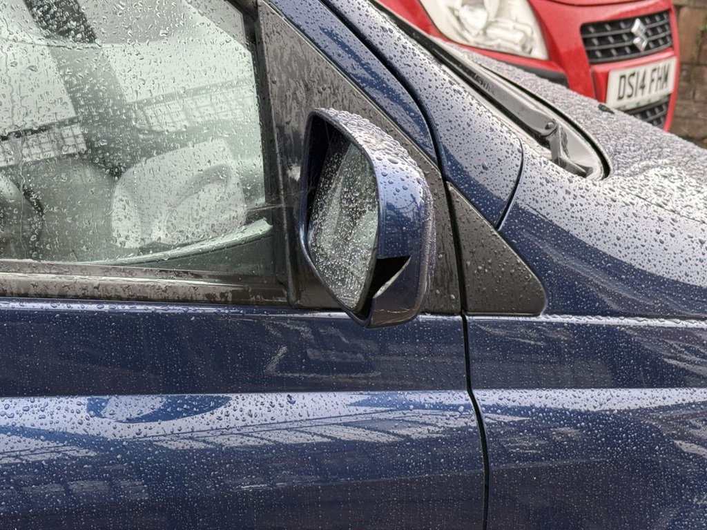 Used Toyota Yaris 2005 for sale - 76439193: Photo 42