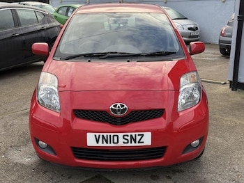 Used Toyota Yaris 2010 for sale - 76848323: Photo
