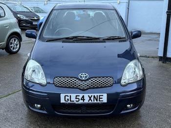 Used Toyota Yaris 2005 for sale - 77084792: Photo