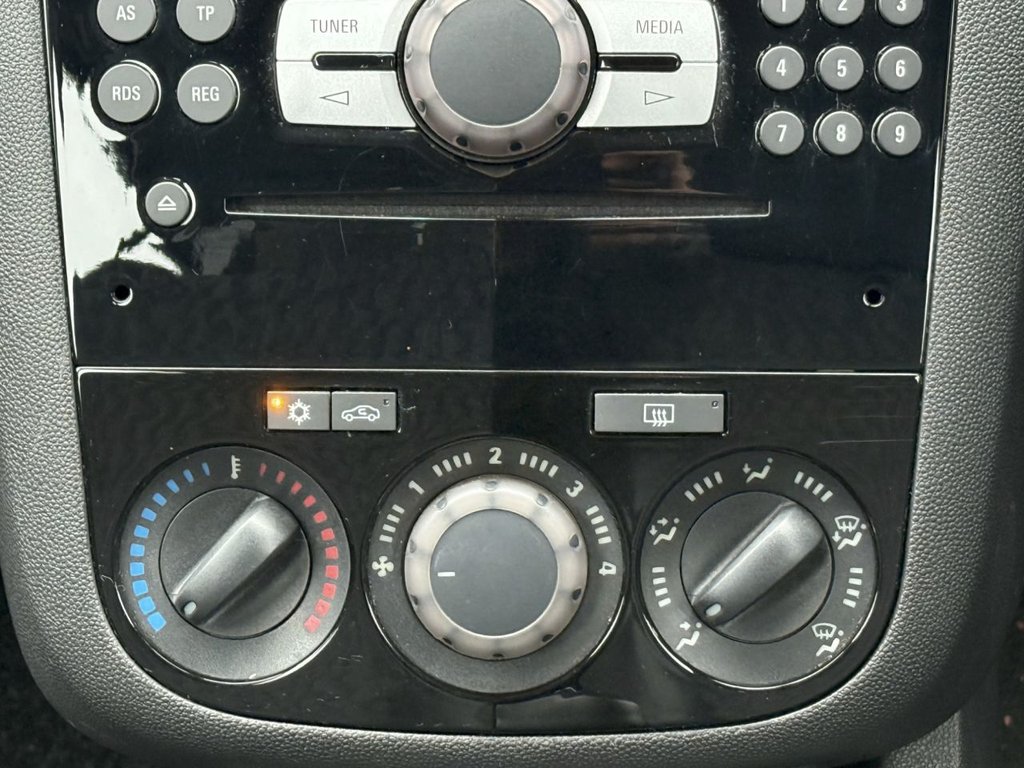 Used Vauxhall Corsa 2013 for sale - 76429630: Photo 25