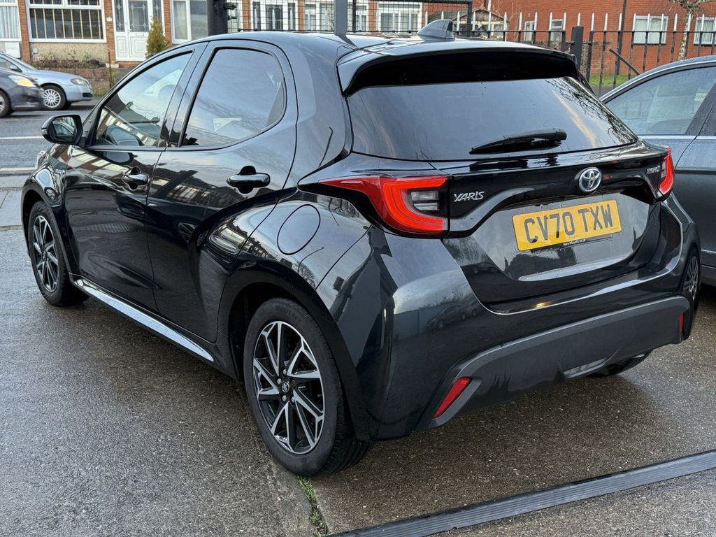 Used Toyota Yaris 2020 for sale - 77212219: Photo 6