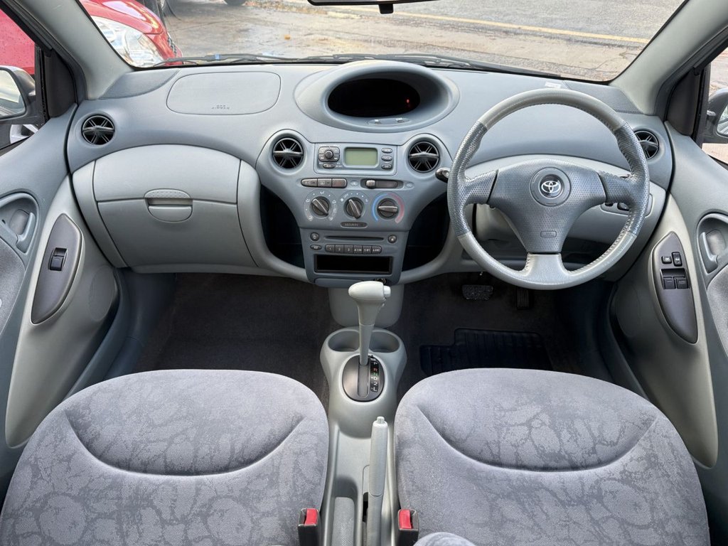 Used Toyota Yaris 2002 for sale - 76439194: Photo 15