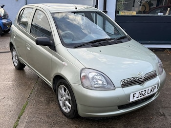 Used Toyota Yaris 2002 for sale - 76439194: Photo