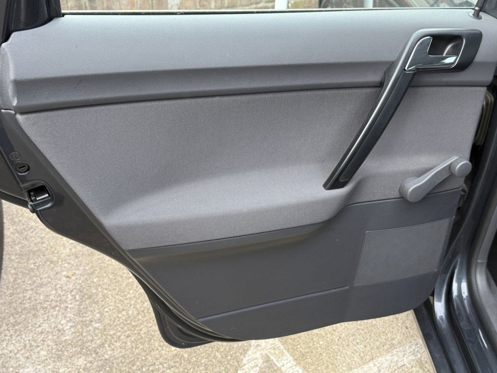 Used Volkswagen Polo 2009 for sale - 77463426: Photo 31