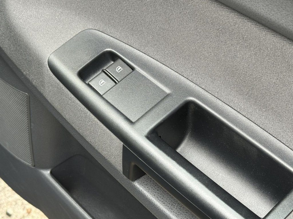 Used Volkswagen Polo 2009 for sale - 77463426: Photo 34