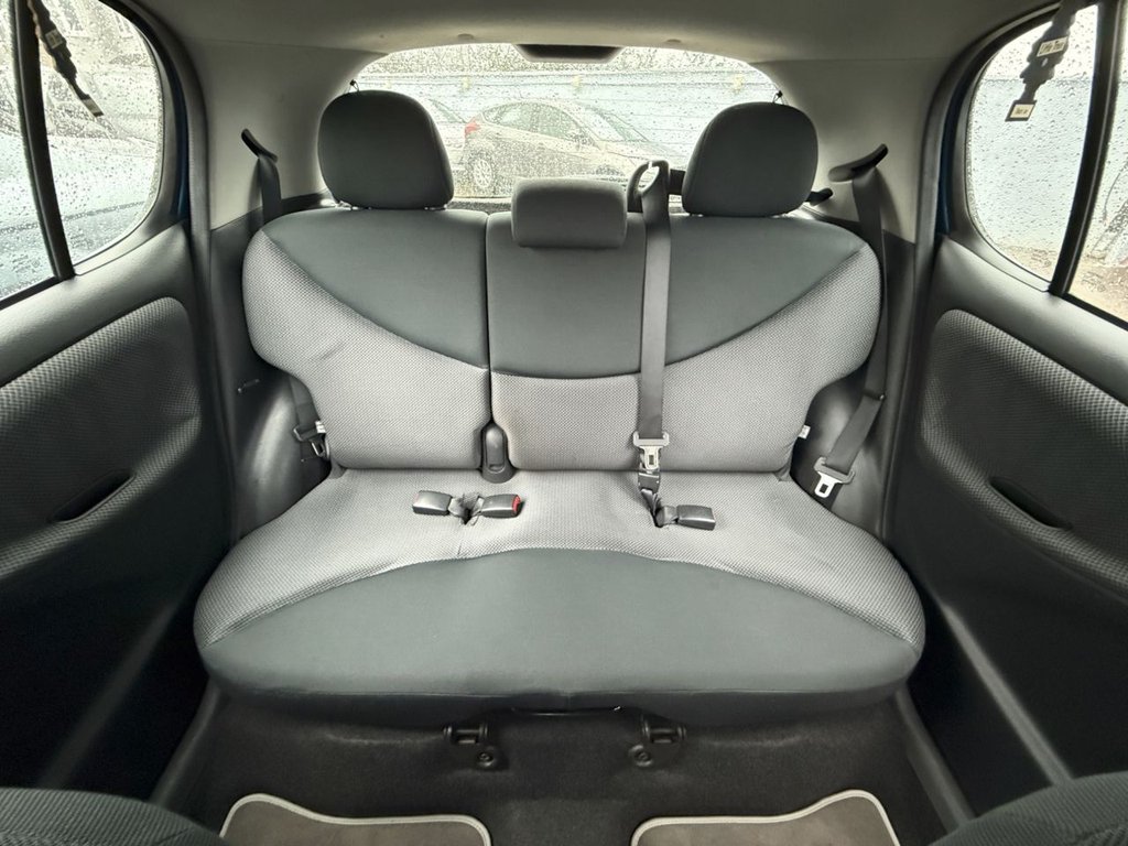 Used Toyota Yaris 2003 for sale - 77212868: Photo 16