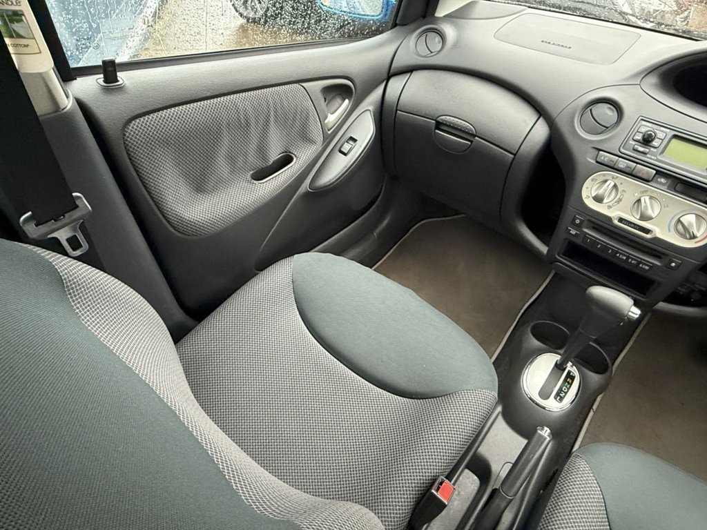 Used Toyota Yaris 2003 for sale - 77212868: Photo 19