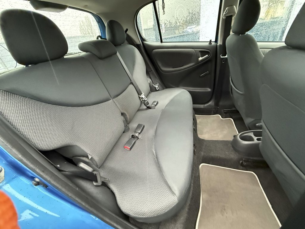 Used Toyota Yaris 2003 for sale - 77212868: Photo 33