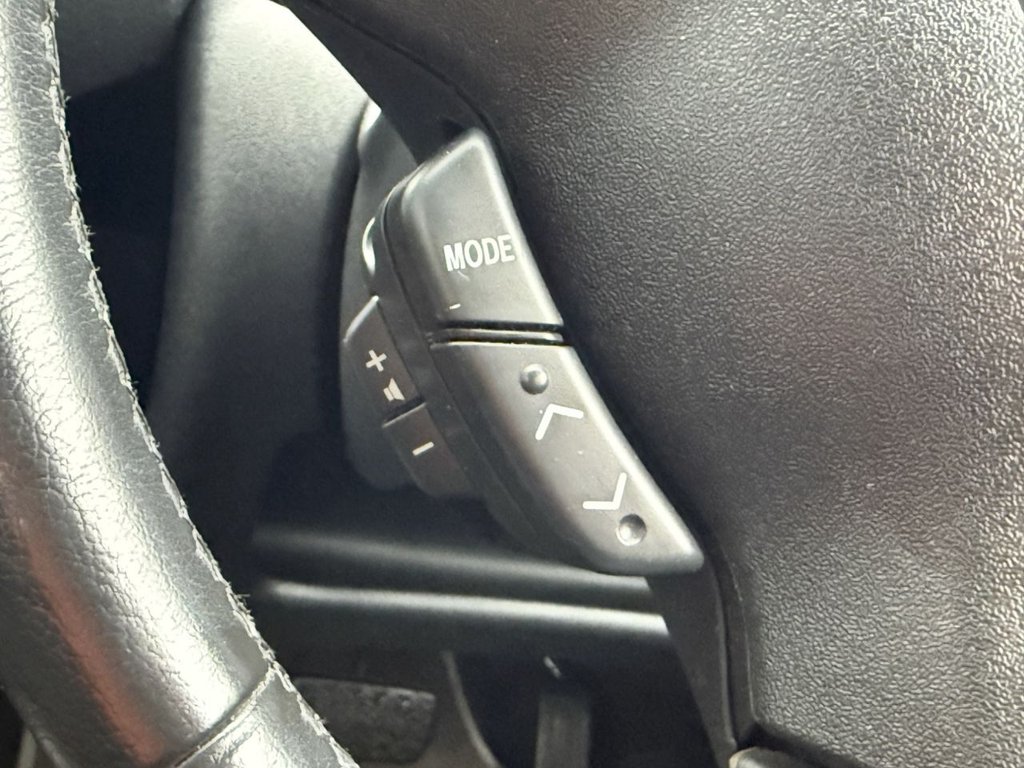 Used Toyota Yaris 2003 for sale - 77212868: Photo 50