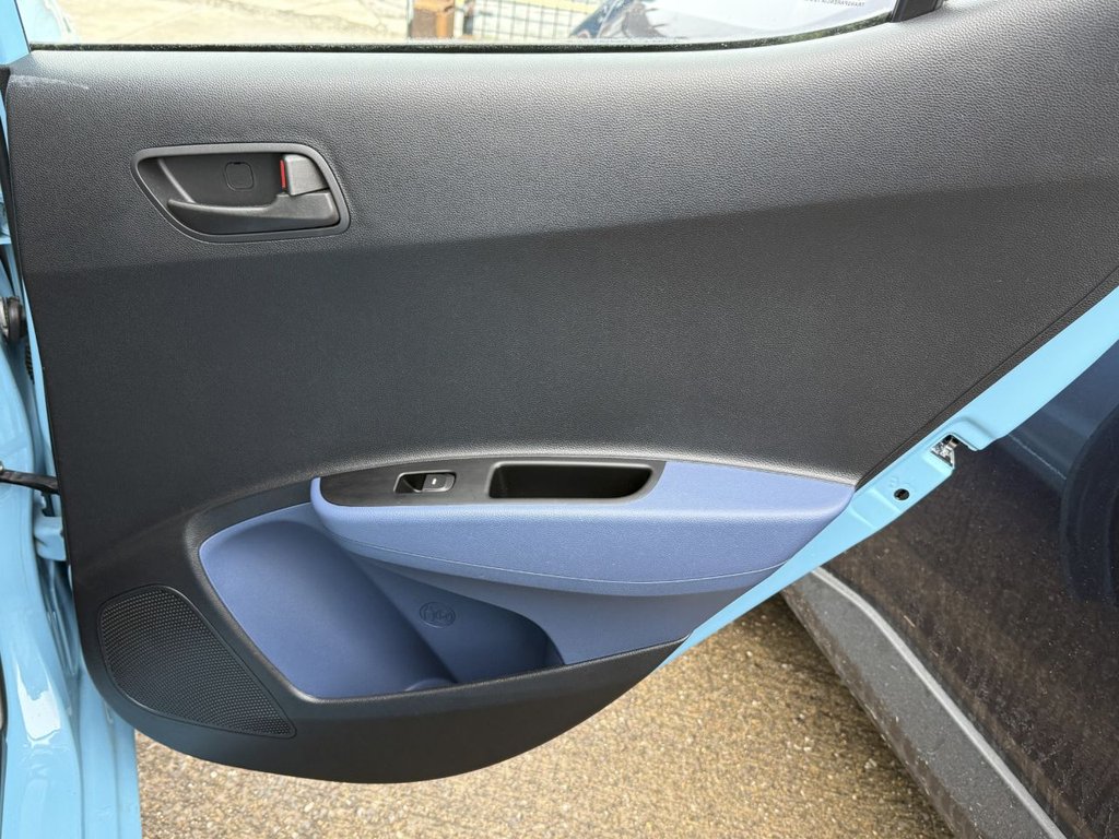 Used Hyundai i10 2015 for sale - 77384626: Photo 36