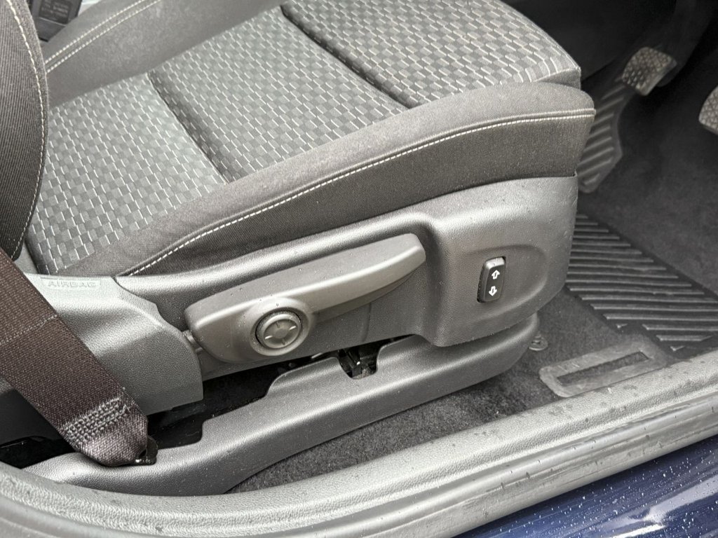 Used Vauxhall Astra 2019 for sale - 76510003: Photo 43