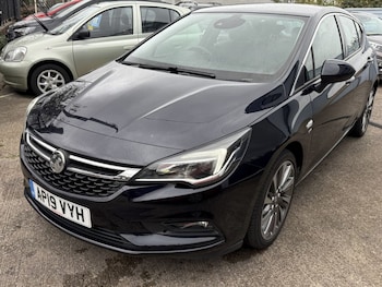 Used Vauxhall Astra 2019 for sale - 76510003: Photo