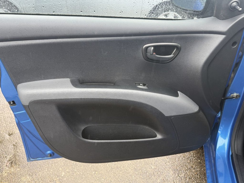 Used Hyundai i10 2009 for sale - 78181197: Photo 25