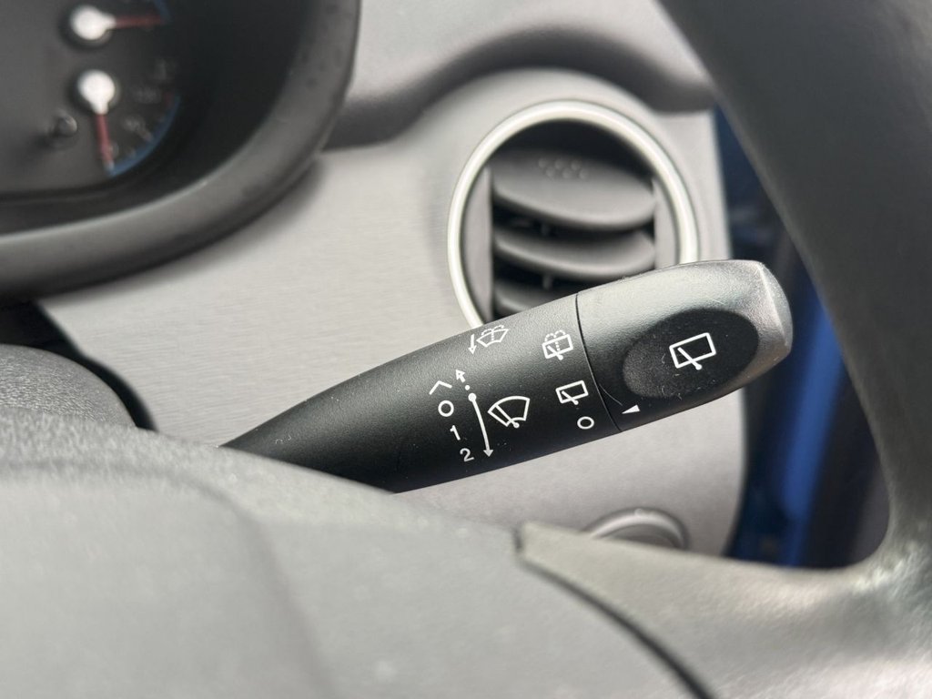 Used Hyundai i10 2009 for sale - 78181197: Photo 32