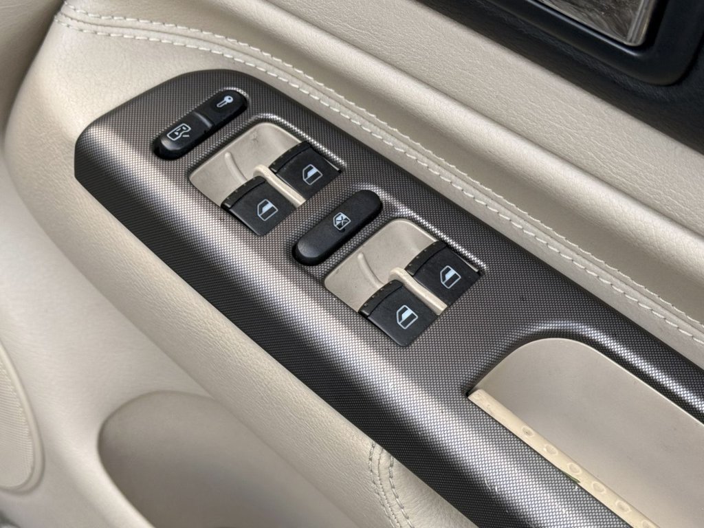 Used Volkswagen Bora 2005 for sale - 77319517: Photo 40