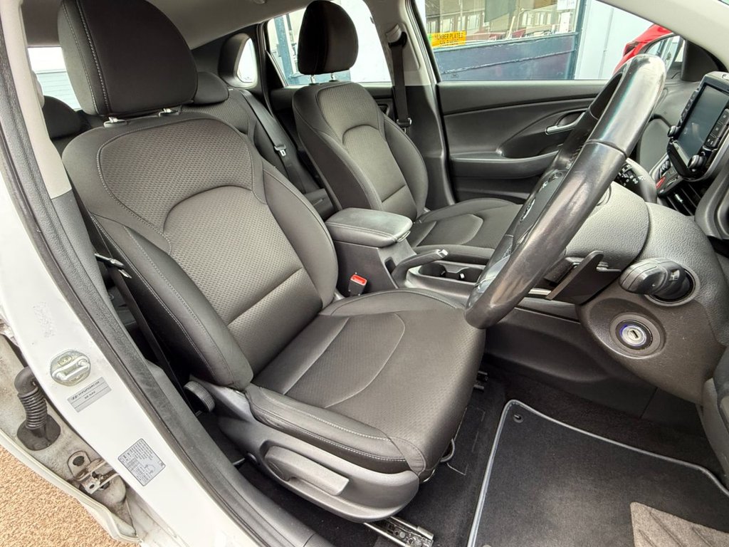 Used Hyundai i30 2018 for sale - 76429556: Photo 23