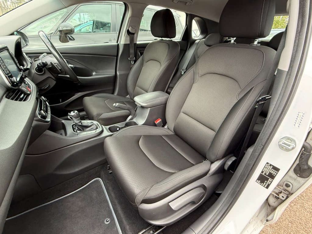 Used Hyundai i30 2018 for sale - 76429556: Photo 25