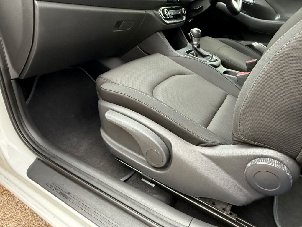 Used Hyundai i30 2018 for sale - 76429556: Photo 32