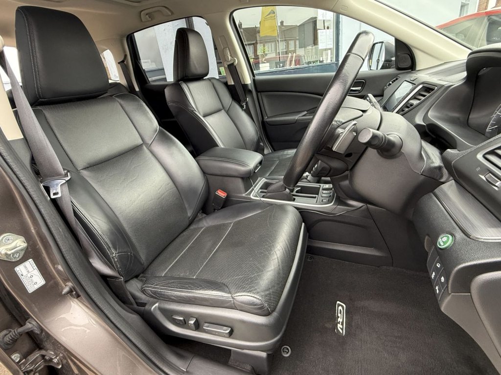 Used Honda CR-V 2018 for sale - 76429628: Photo 17