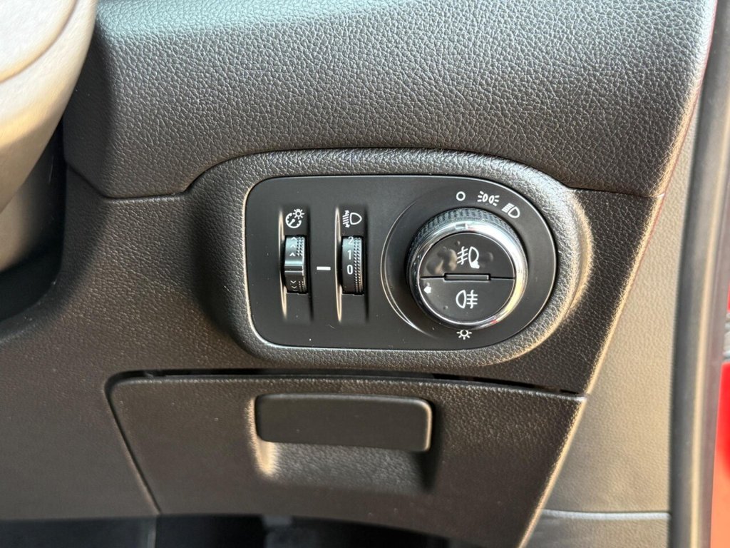 Used Vauxhall Zafira 2017 for sale - 76487057: Photo 47