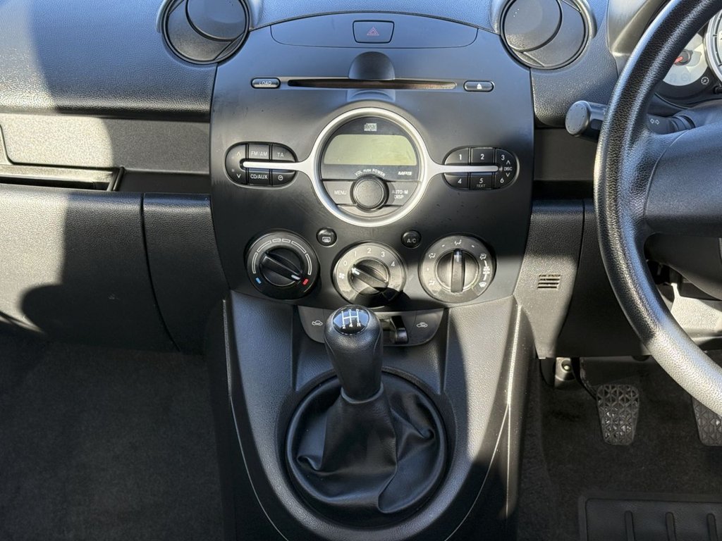 Used Mazda Mazda2 2009 for sale - 76784255: Photo 15