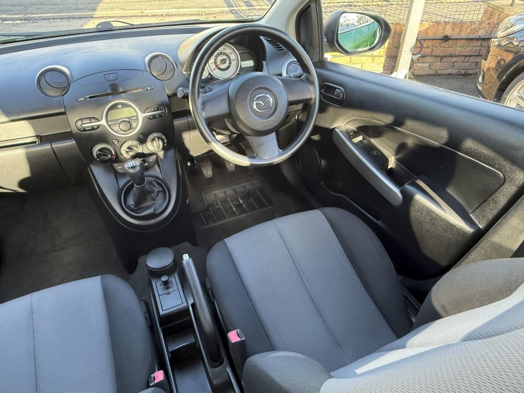 Used Mazda Mazda2 2009 for sale - 76784255: Photo 21