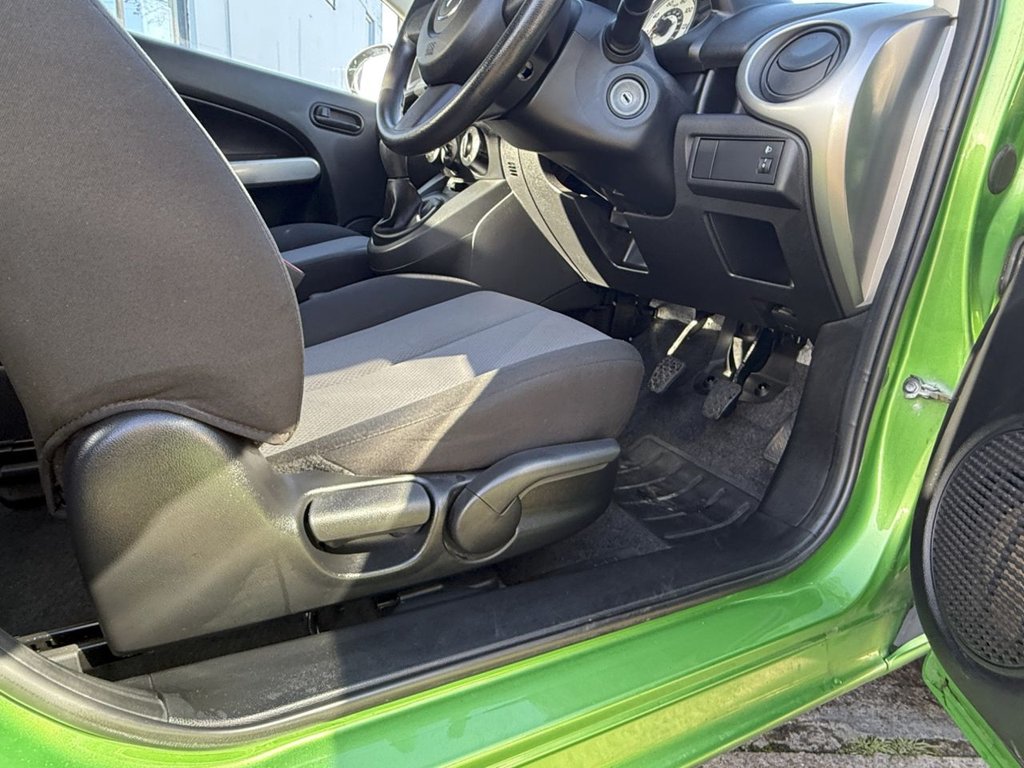 Used Mazda Mazda2 2009 for sale - 76784255: Photo 32