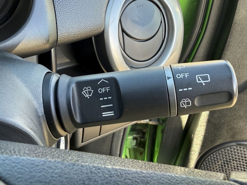 Used Mazda Mazda2 2009 for sale - 76784255: Photo 36