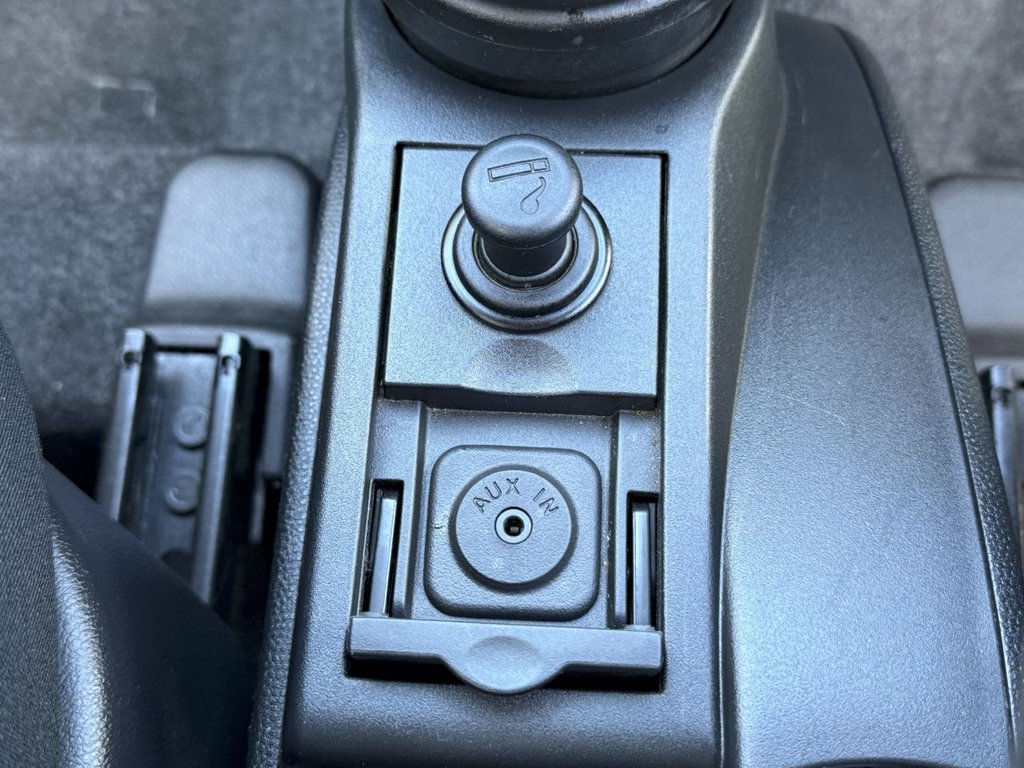 Used Mazda Mazda2 2009 for sale - 76784255: Photo 38