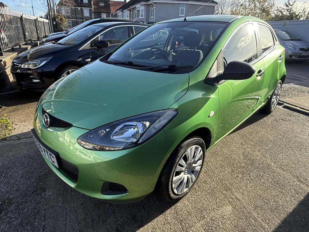 Used Mazda Mazda2 2009 for sale - 76784255: Photo 5