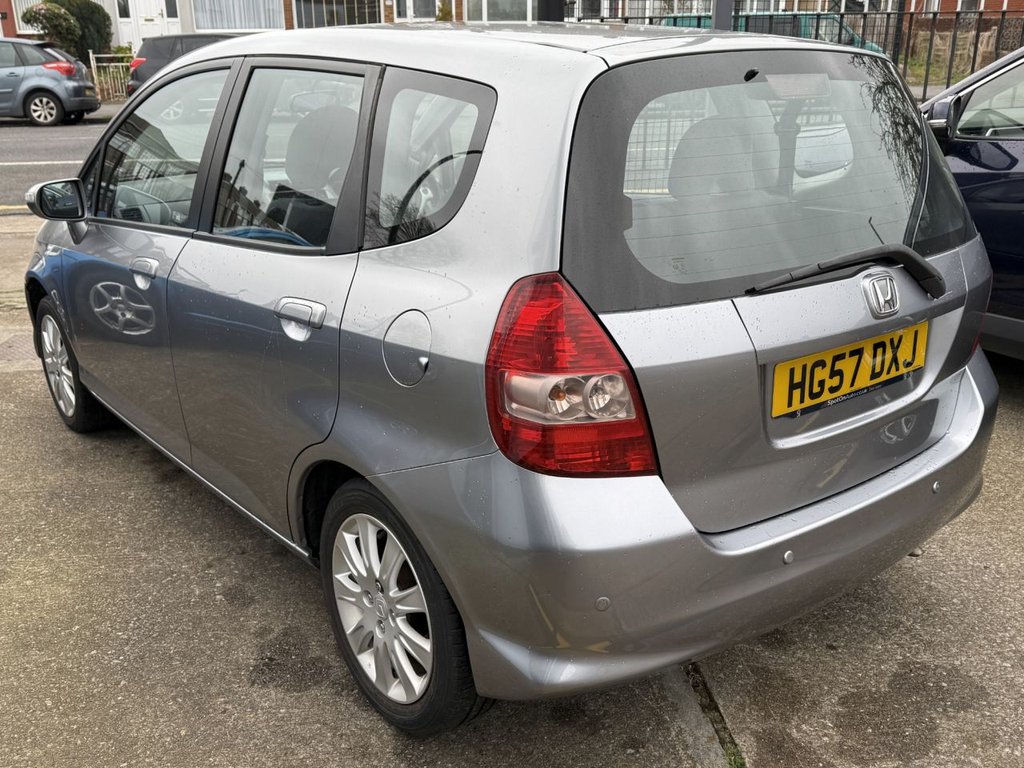 Used Honda Jazz 2007 for sale - 77621646: Photo 6