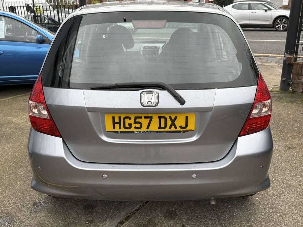 Used Honda Jazz 2007 for sale - 77621646: Photo 7