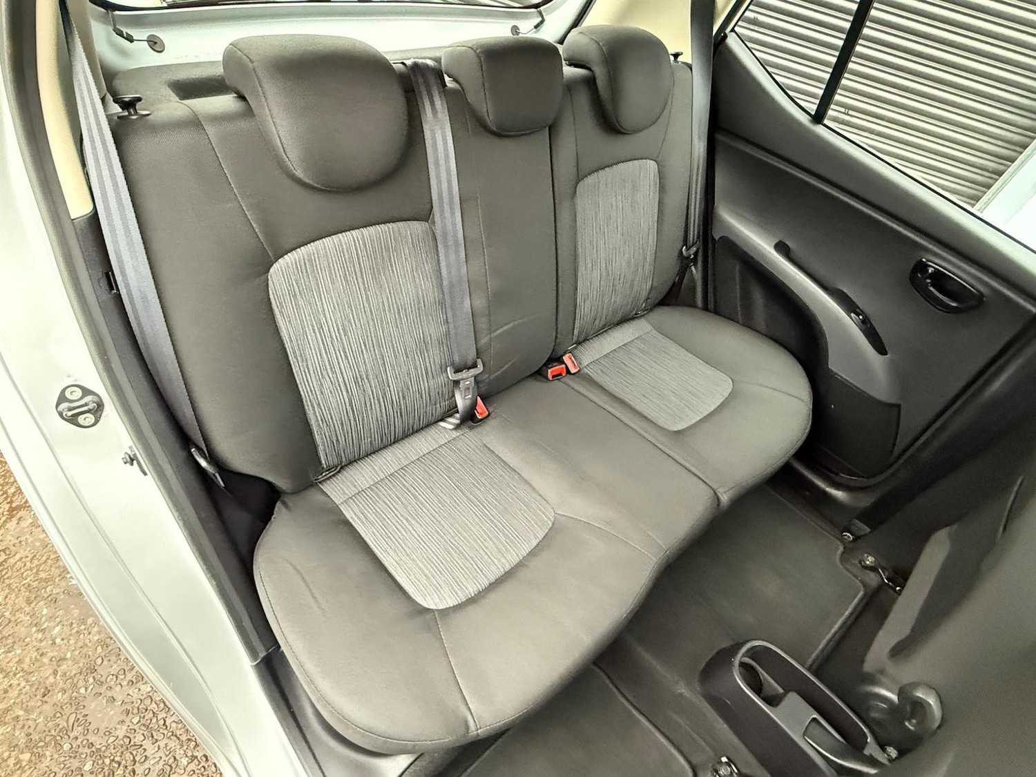 Vehicle 27