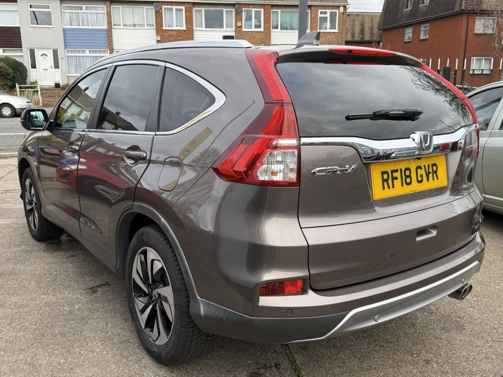 Used Honda CR-V 2018 for sale - 77725790: Photo 5