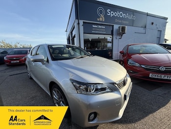 2013 (13) - 1.8 200h Advance CVT Euro 5 (s/s) 5dr