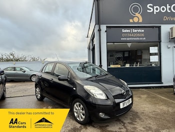 Used Toyota Yaris 2011 for sale - 77319527: Photo