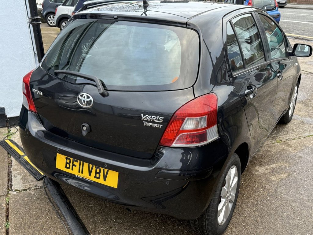 Used Toyota Yaris 2011 for sale - 77319527: Photo 6